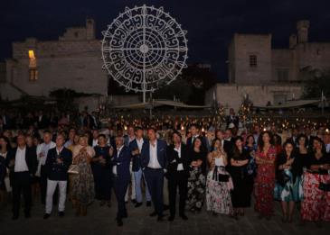 استعراضاً لأحدث يخوتها التي تجمع بين الفخامة والتقنية المتقدمة: "أزيموت بينيتّي" تنظم حدثها السنوي في مدينة بورتو مونوبلي الإيطالية